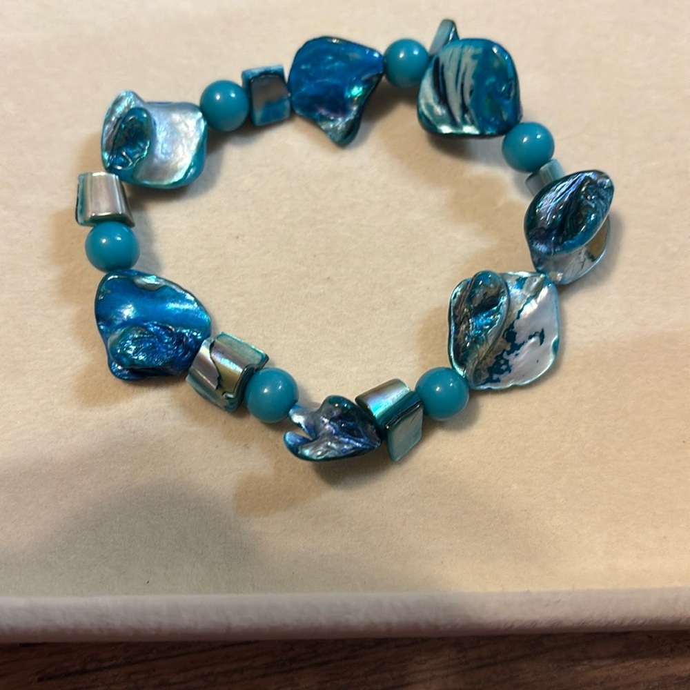 Blue Beaded & Shell Stretchy Bracelet